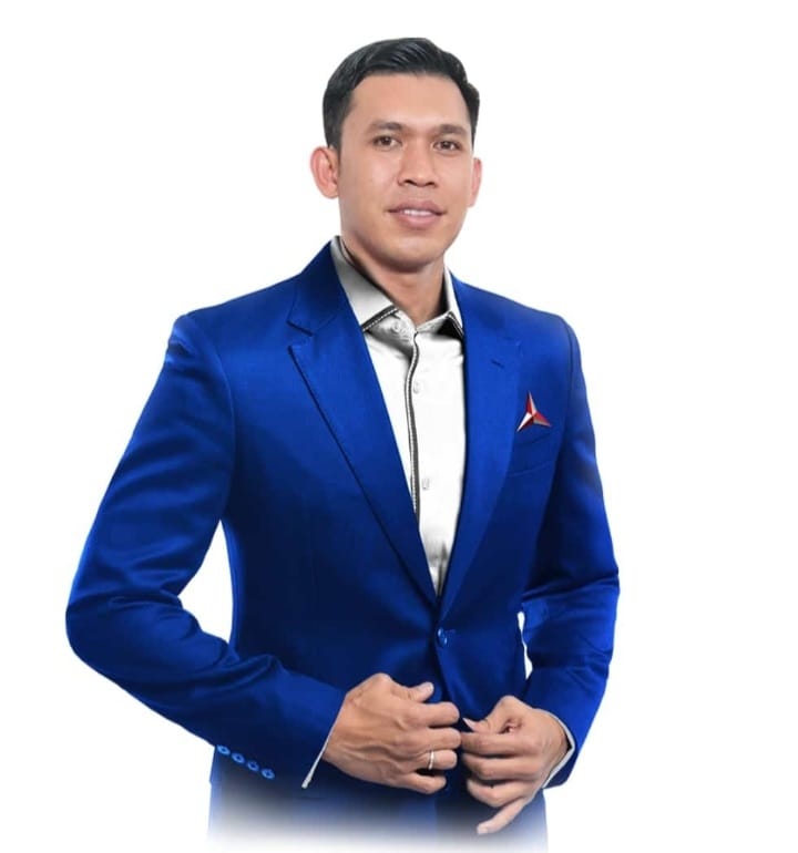 Okto Efrian Renadi
