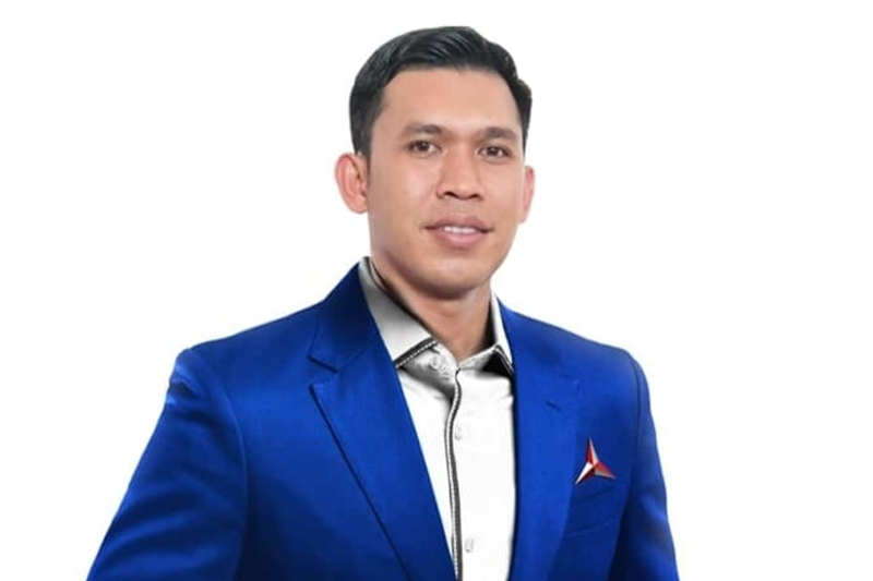 Okto Efrian Renadi
