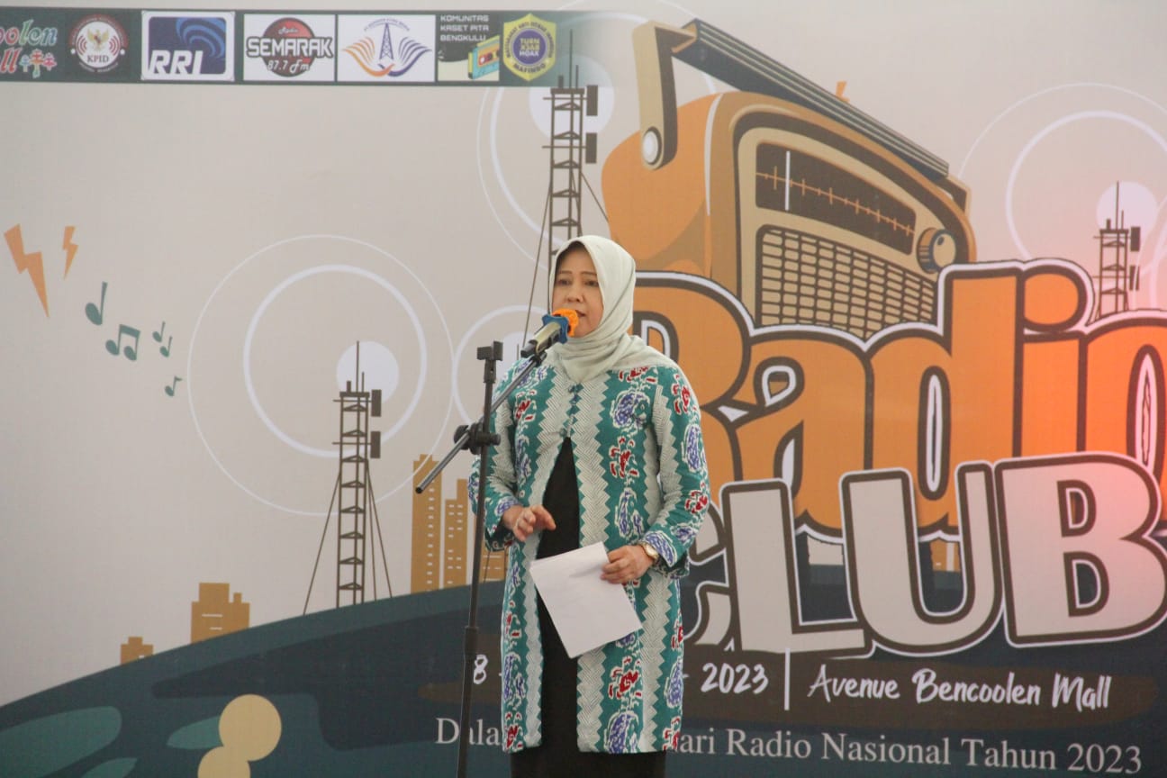 Plt. Asisten II Setda Provinsi Bengkulu Foritha Ramadhani