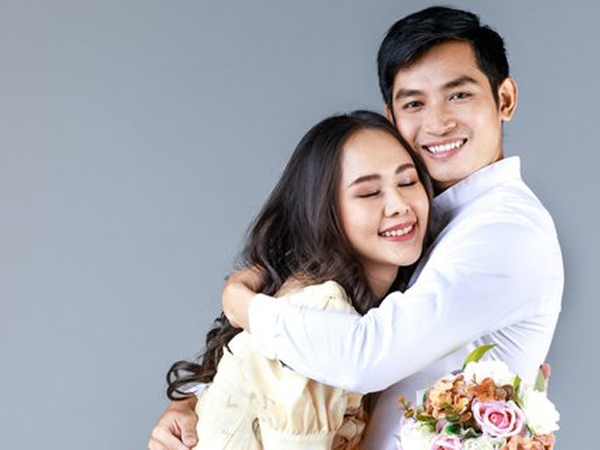 Ilustrasi Pria Tinggi