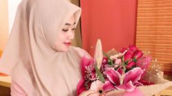 Rahasia Pesona Gadis Berjilbab
