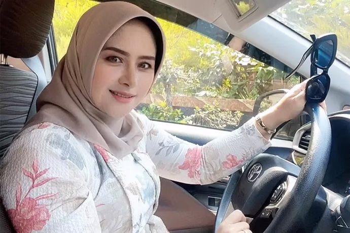 Bupati Cantik