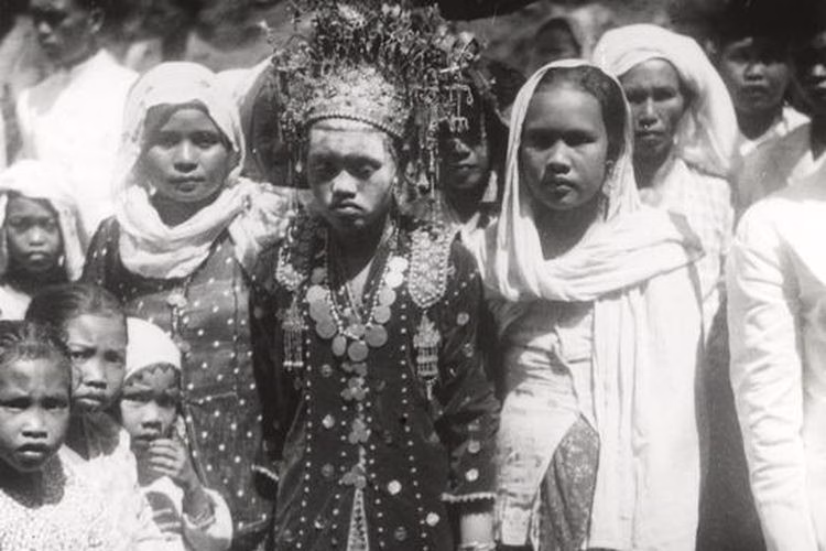 Kamus Mini Bahasa Serawai - Indonesia