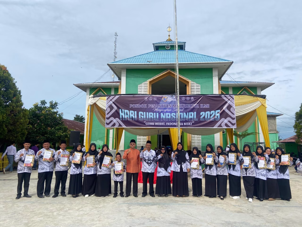Peringatan HGN 2025 Pesantren Makrifatul Ilmi